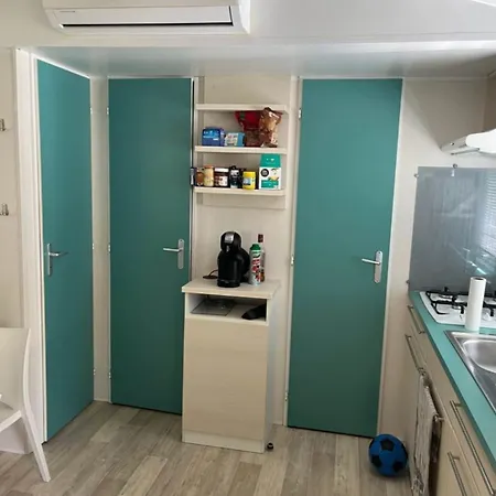 Mobile-home Climatise Campsite Chateauneuf-de-Galaure